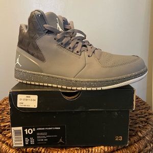 Men’s Jordan Flight 3